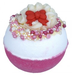 Scarlet Ribbons Bath Blaster 